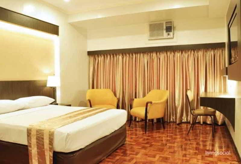 Richville Hotel Мандалуйонг Экстерьер фото